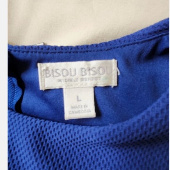 🔥 Bisou Bisou Blue Sleeveless Top Textured Slight Crop Size Large Day to Night - Picture 4 of 7